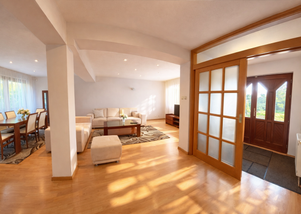 PRENÁJOM | Rodinný dom s krásnou záhradou | Nitra – Zobor