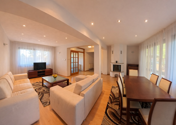 PRENÁJOM | Rodinný dom s krásnou záhradou | Nitra – Zobor