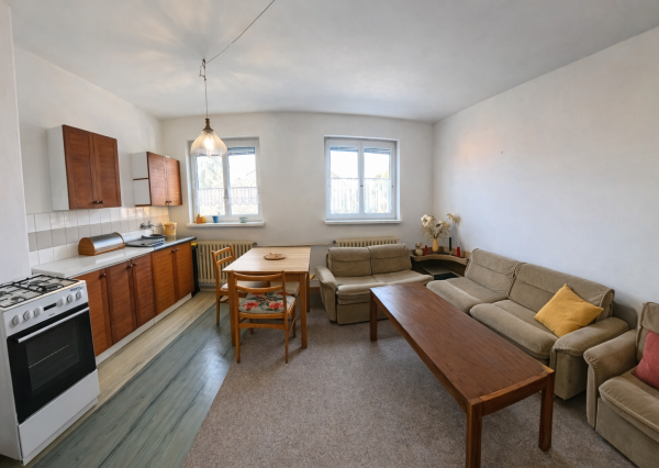 3-izbový byt v dome s vlastným vstupom