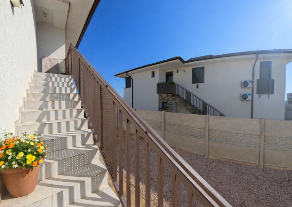 REZERVOVANÉ - PRENÁJOM | Prémiový 3-izbový byt v novostavbe pri golfe RED OAK, Lužianky