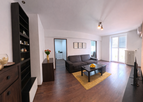 Prenájom 2,5-izbového bytu– Ďurková,NR(EXKLUZÍVNE)