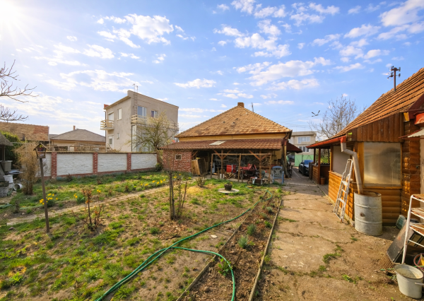 Rodinný dom Dvory nad Žitavou