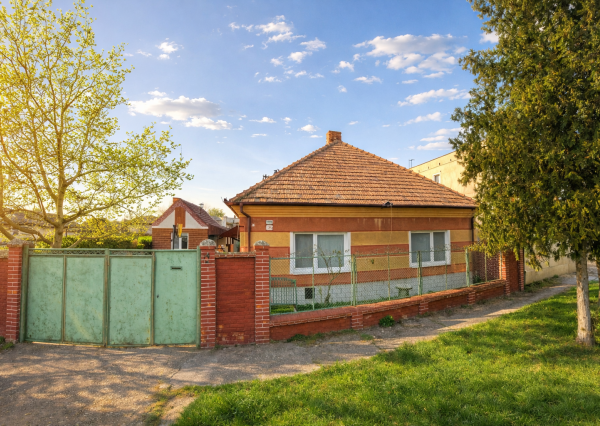 Rodinný dom Dvory nad Žitavou