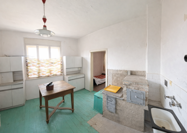 Rodinný dom - Turá