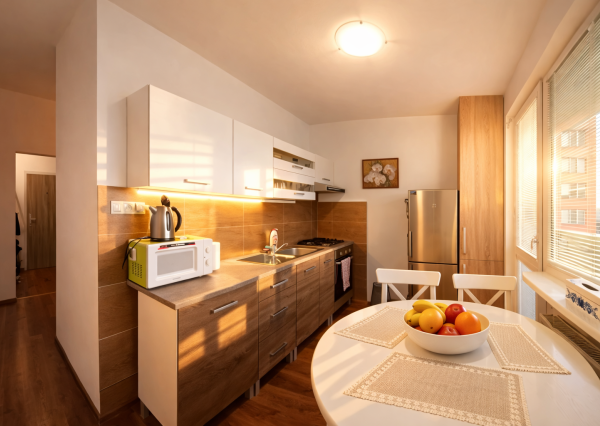 Exkluzívne iba u nás: 2-izbový byt s balkónom a klimatizáciou – Nitra, Klokočina (Baničova ulica)