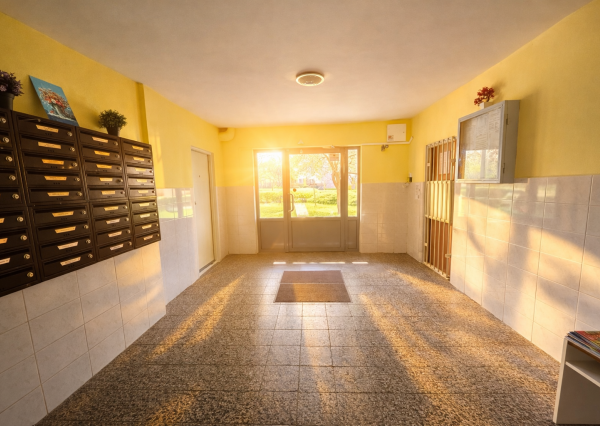 Prenájom 3 izbový byt - Košice - Juh, Južná trieda