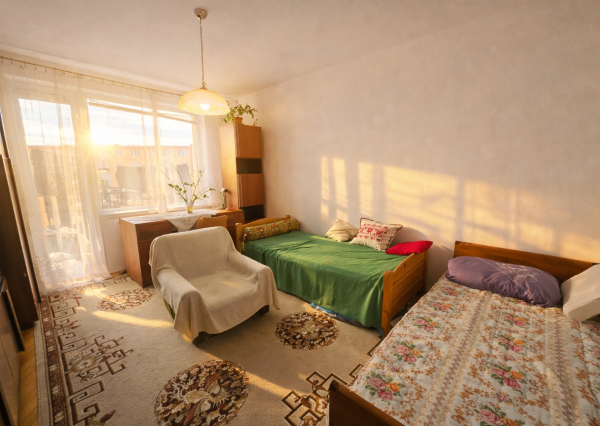 Prenájom 3 izbový byt - Košice - Juh, Južná trieda