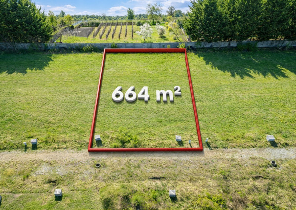 NA PREDAJ | Stavebný pozemok 664 m² v tichej vilovej štvrti