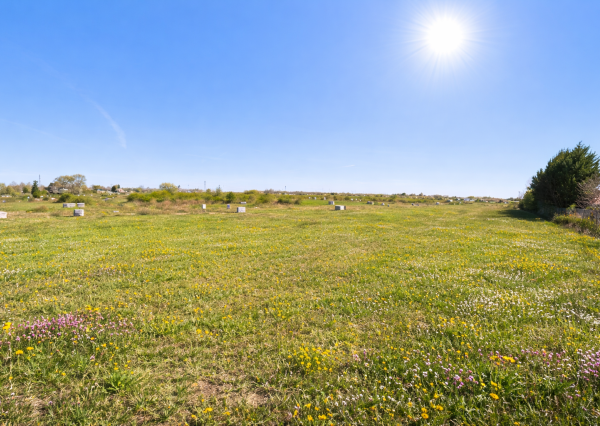 NA PREDAJ | Stavebný pozemok 664 m² v tichej vilovej štvrti