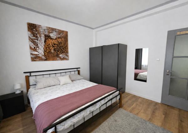 Prenájom Štýlový 2-izbový byt v absolútnom centre mesta