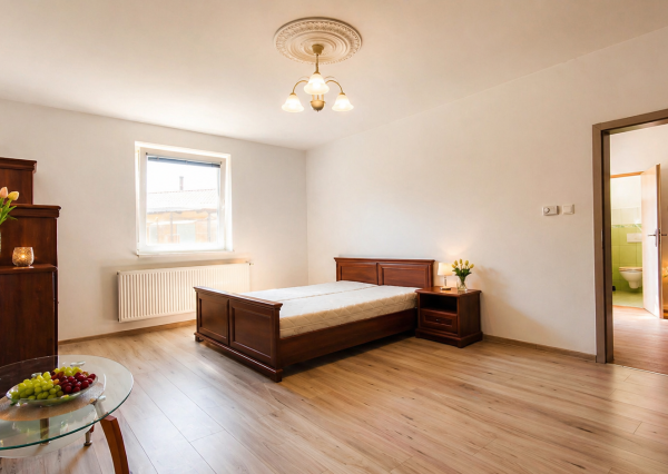 EXKLUZÍVNE – 2-izbový zariadený,bezbariérový byt s parkovaním, pivnicou a klimatizáciou