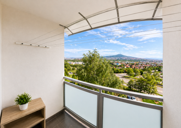 REZERVOVANÉ - Na prenájom 3 izbový byt - Nitra, Murániho