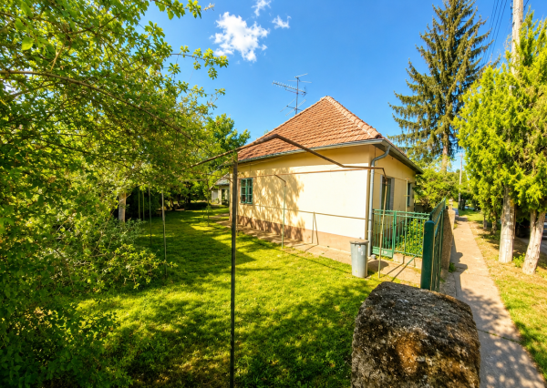🏡 NA PREDAJ: 3-izbový vidiecky dom s veľkou záhradou – Horný Vinodol