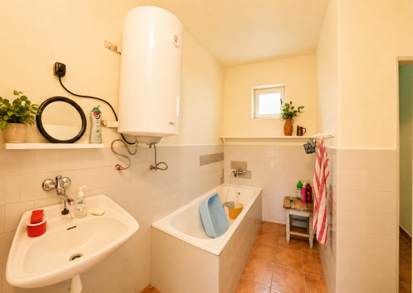 🏡 NA PREDAJ: 3-izbový vidiecky dom s veľkou záhradou – Horný Vinodol