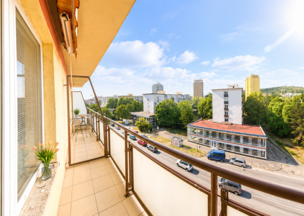 REZERVOVANÉ - 1-izbový byt na prenájom – Nitra, Štúrova ulica