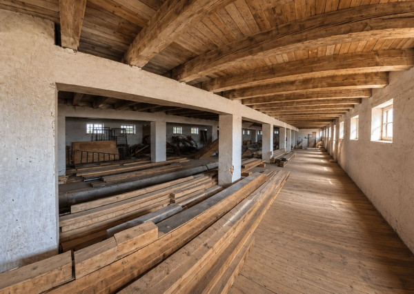 Jedinečný industriálny priestor: Na predaj historická sýpka na bývanie i podnikanie