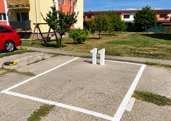 PREDAJ: Moderný 2-izbový byt s parkovacím miestom v Ivanke pri Nitre – 46 m²