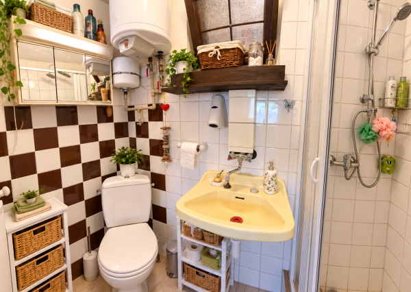 Chata s celoročným využitím a terasou | Bojná | pozemok 399 m²