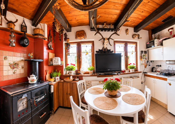 Chata s celoročným využitím a terasou | Bojná | pozemok 399 m²
