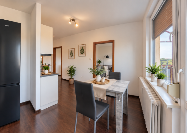 NA PREDAJ | Priestranný 3-izbový byt 73 m² + balkón + 16 m² pivnica | Nitra – Klokočinačina