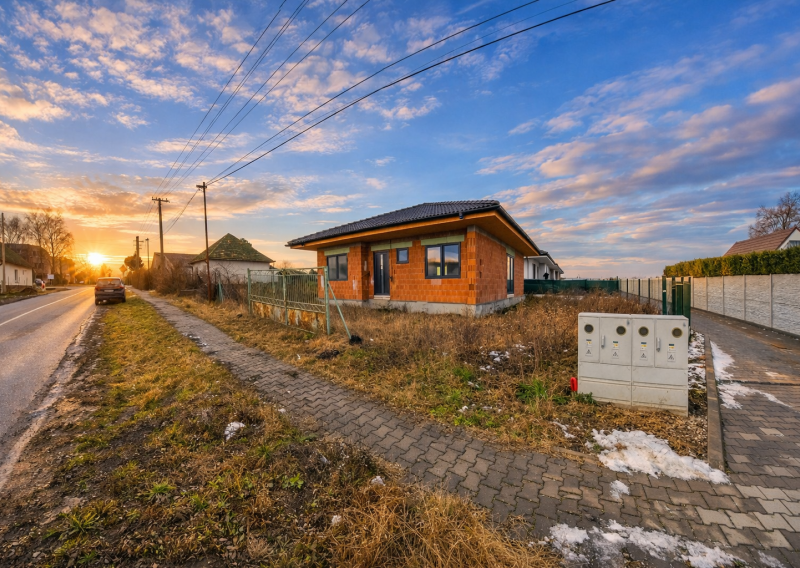 PREDAJ: 4-izbová novostavba vo Veľkej Doline – Holodom