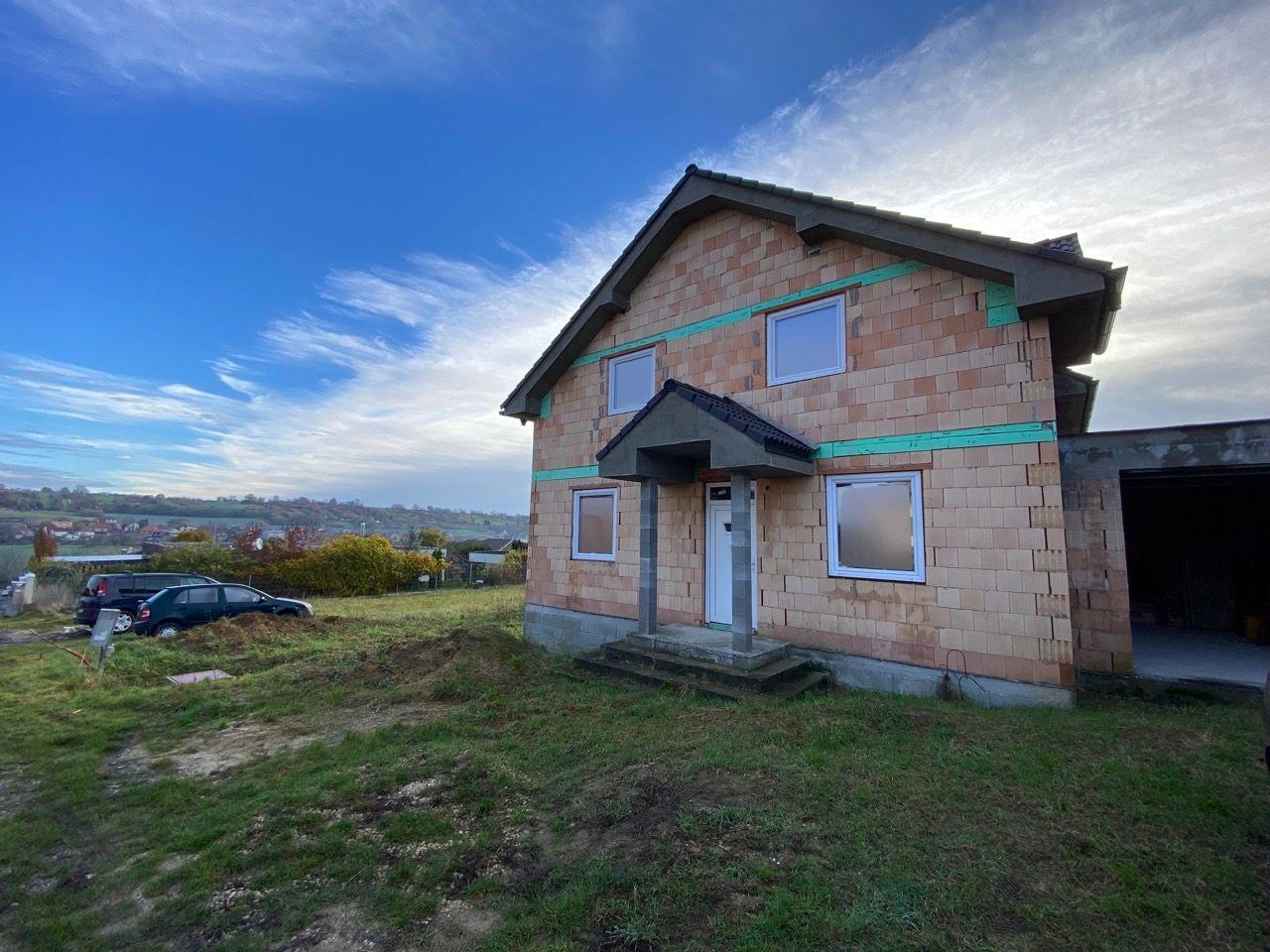  Novostavba v Malom Lapáši!