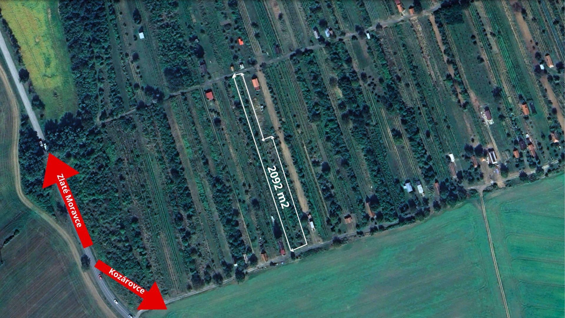 NA PREDAJ: Vinica s potenciálom – Kozárovce, 2092 m²