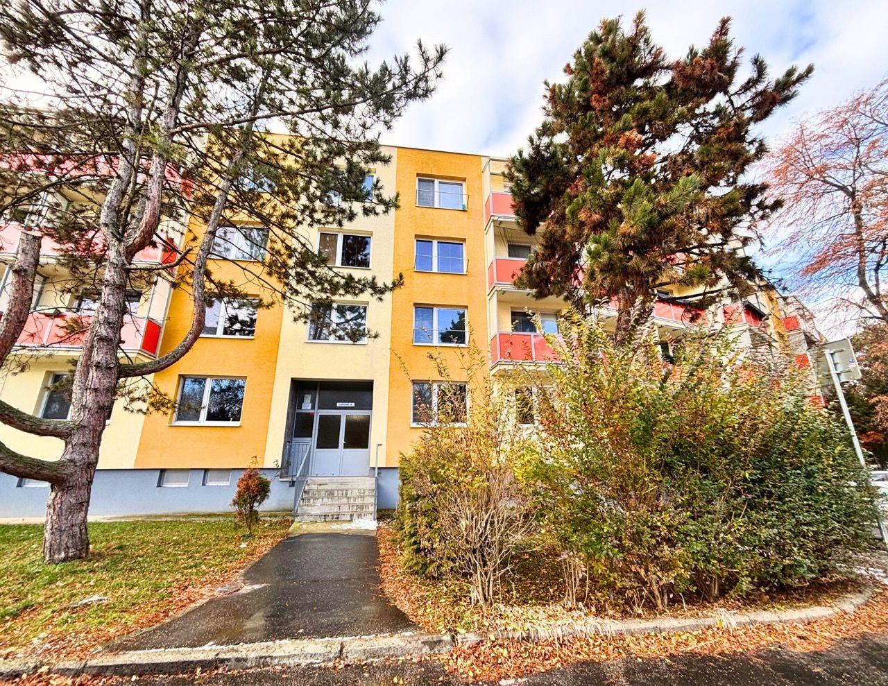 Prenájom zariadeného 3-izbového bytu na Lipovej ulici v Nitre